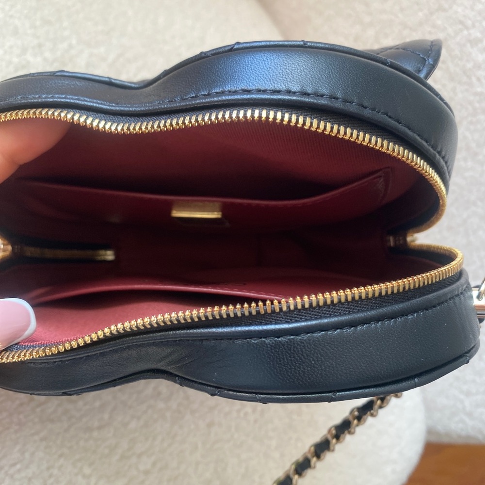 CHANEL Large Heart Bag black CC 22S Lambskin Leather Crossbody NEW Authentic - Picture 11 of 16